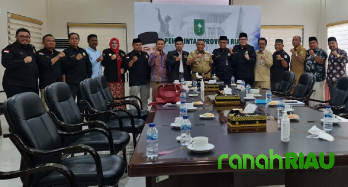 Sambut hangat rombongan Lemtari Riau, Edy Natar : Semoga bisa menjadi perekat Wawasan Nusantara